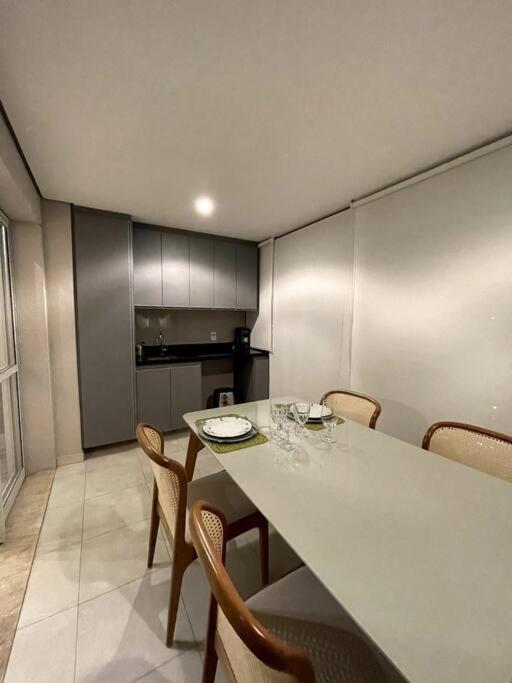 Apto Novo No Brooklin Com Ar E Garagem São Paulo